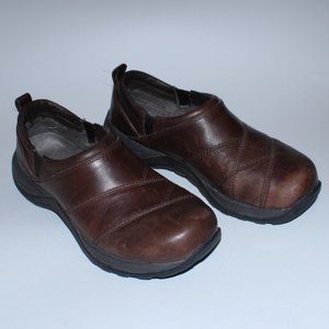 L.L. Bean Womens Brown Leather Slip-on Comfort Shoe Sz.6.5 Mediun